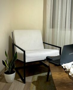 Tips for Creating a Cozy and Productive Home Office Space